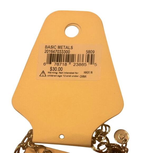 New Directions Hammered Silver Statement Necklace - Picture 2 of 3